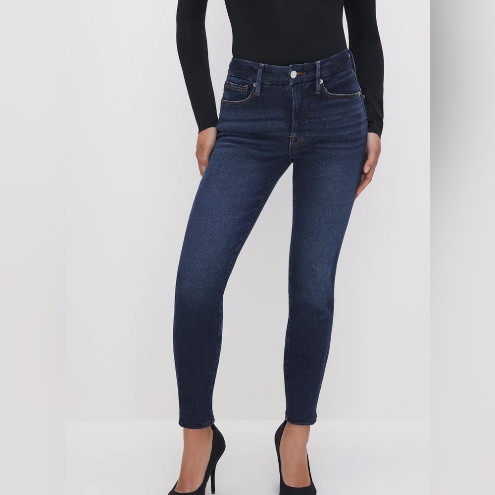 Good American Dark Wash Skinny Jeans – Size 00